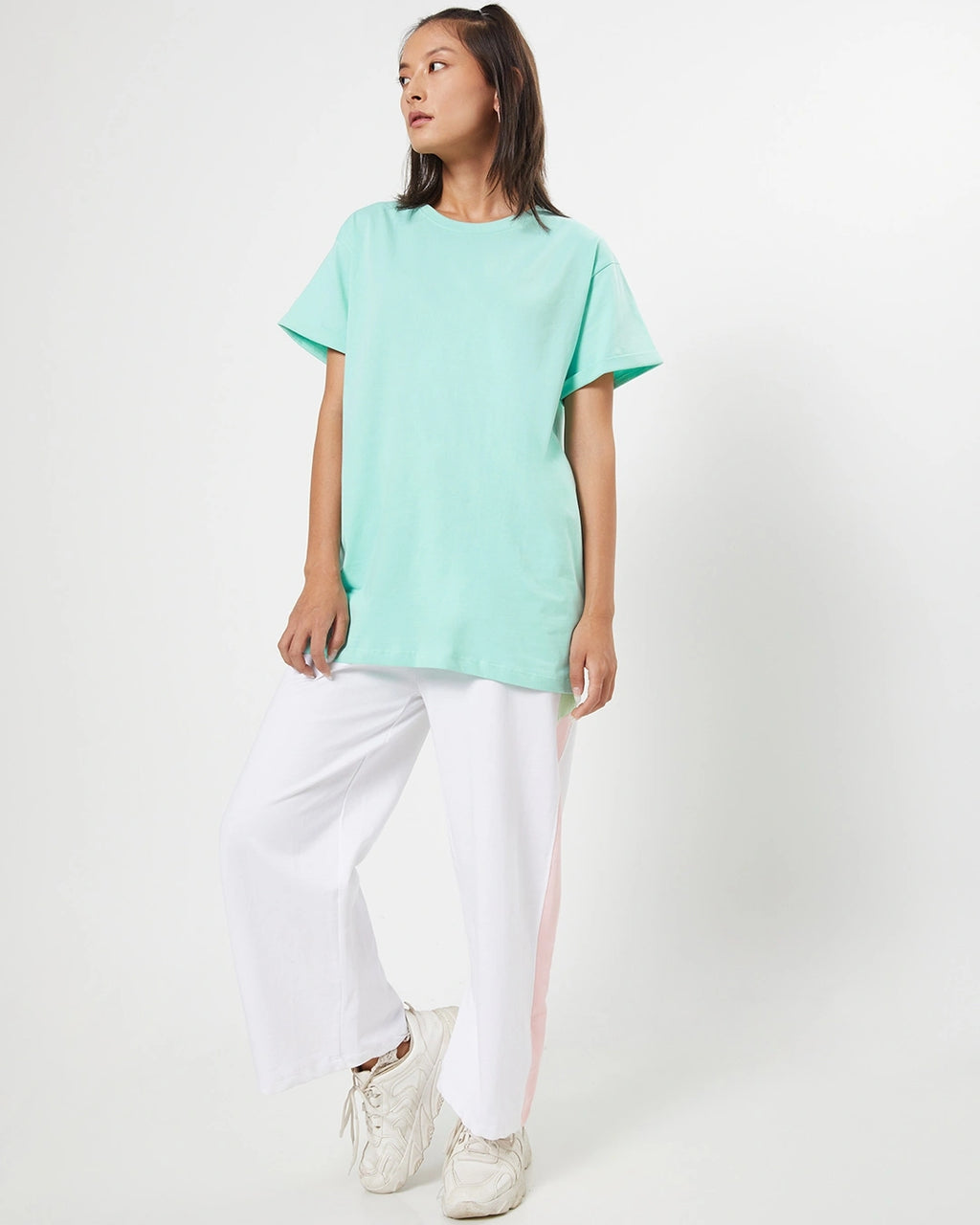 LUMINIX's - Women's Bird Egg Green Boyfriend T-shirt